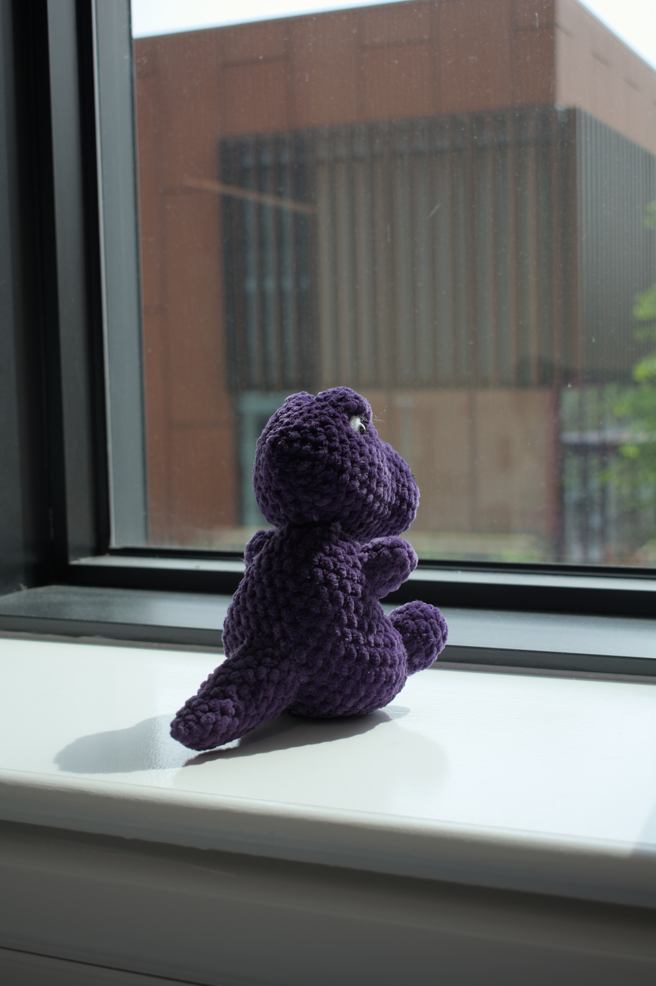 TeX staring wistfully into the distance